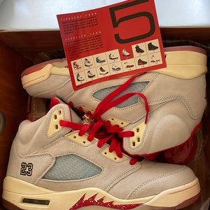 Jordan 5 Trophy Room